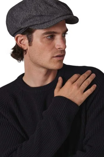 Pet Newsboy